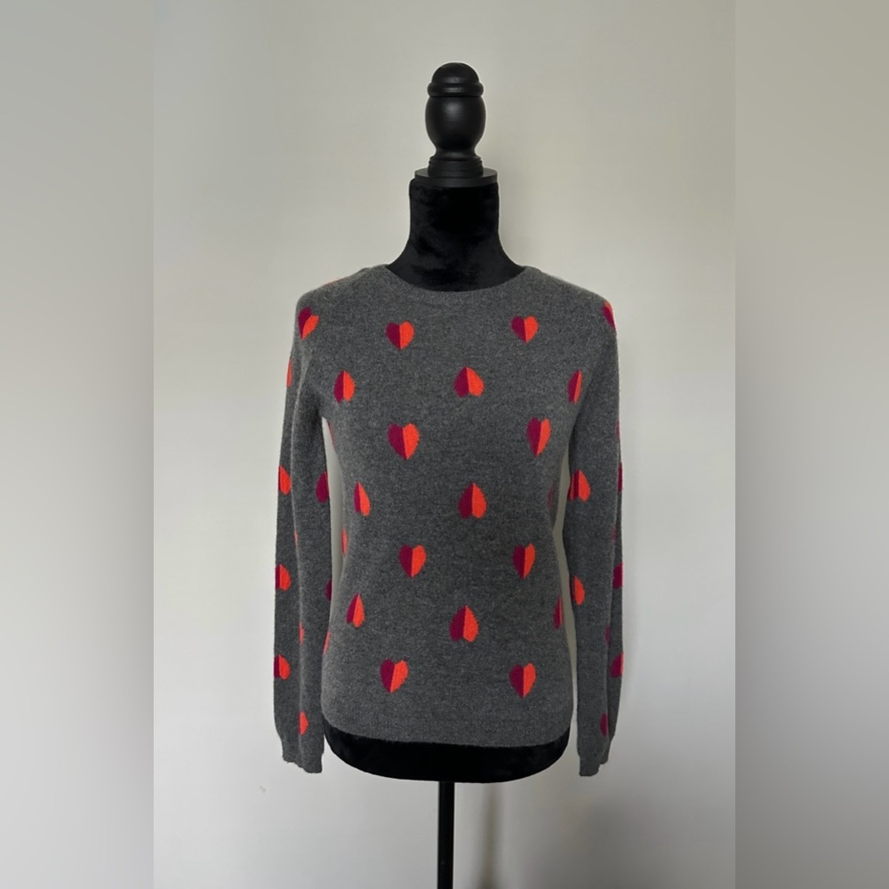 Intarsia Heart Sweater by Chinti &
Parker